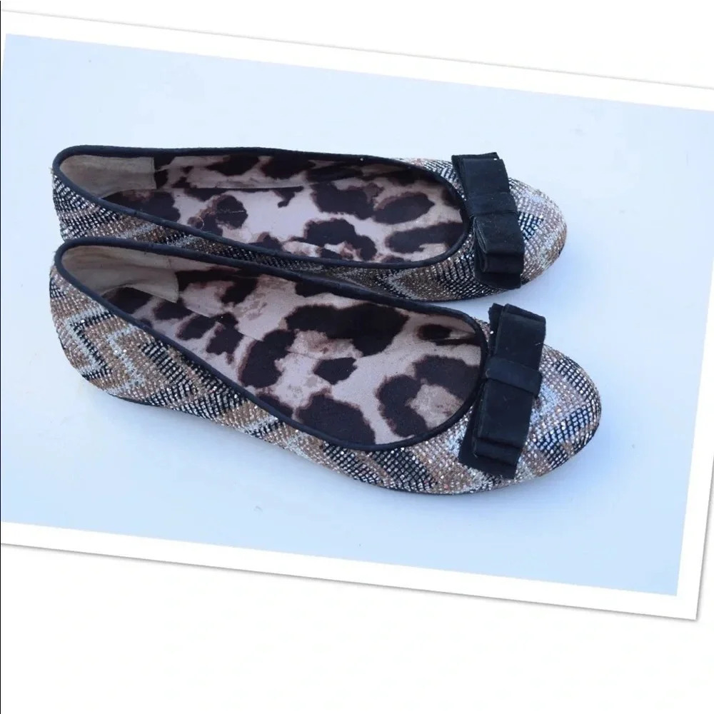 Jessica Simpson flats